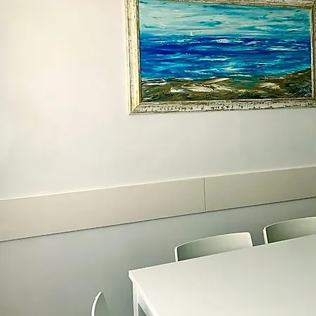 Pietrasantamare Aparthotel 4*